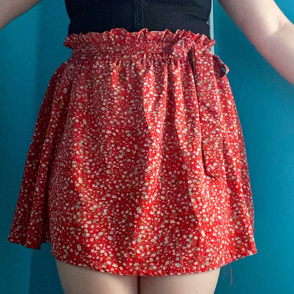 Ditsy Floral Print Paperbag Waist Belted Skirt